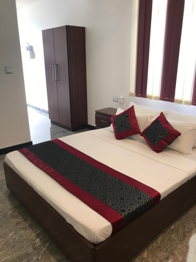 Duvi'S Shelter Bungalow Kolombo Zewnętrze zdjęcie