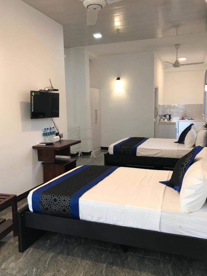 Duvi'S Shelter Bungalow Kolombo Zewnętrze zdjęcie