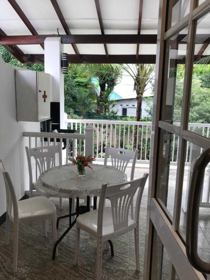 Duvi'S Shelter Bungalow Kolombo Zewnętrze zdjęcie