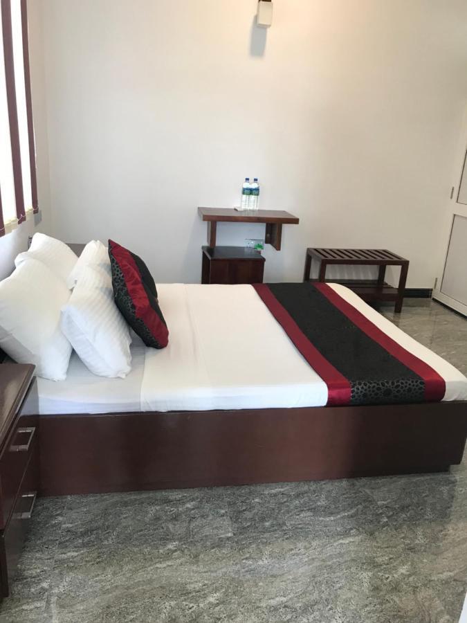 Duvi'S Shelter Bungalow Kolombo Zewnętrze zdjęcie